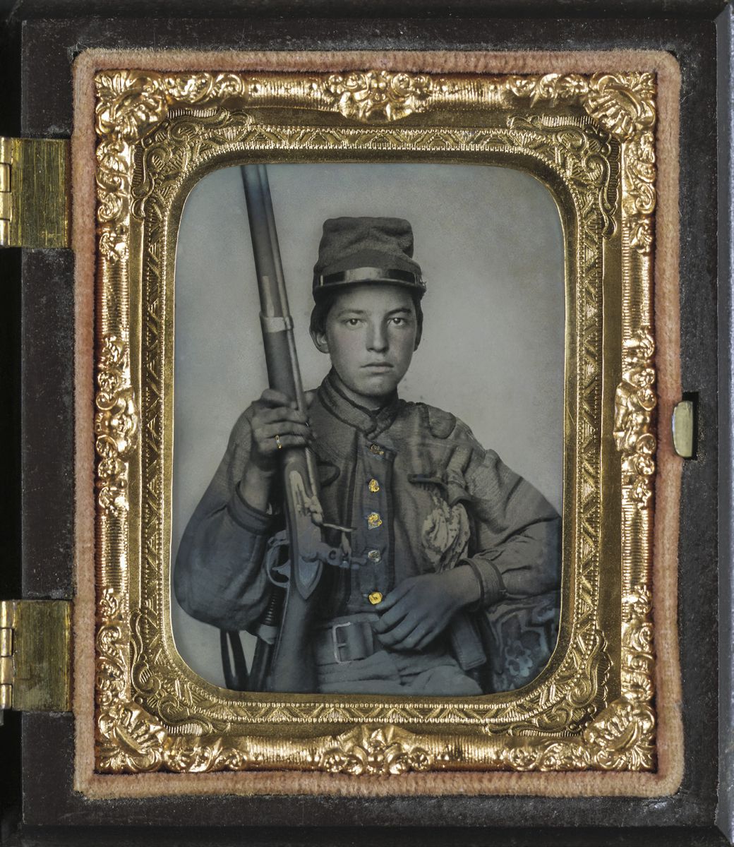Tiffany Presentation Sword — photograph 8 from the original article