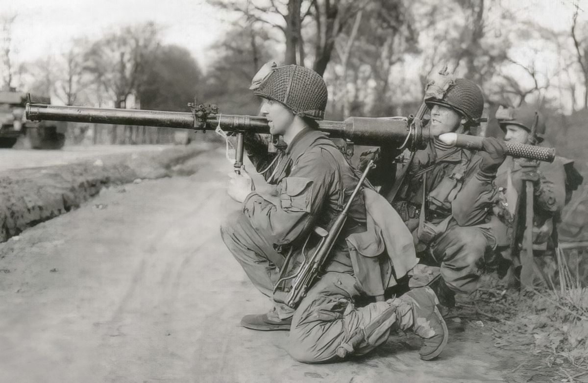 The World War II M1a1 Paratrooper Carbine — photograph 5 from the original article
